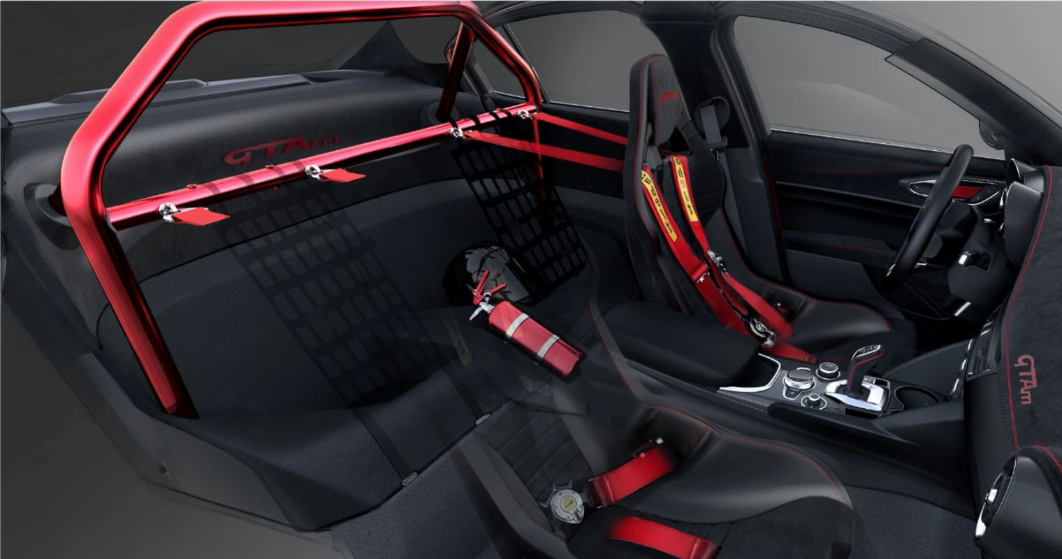 Alfa Romeo GTAm ロールバー レッド